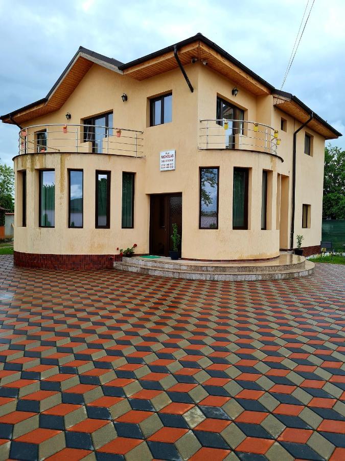 Vila Nicholas Bărcăneşti Εξωτερικό φωτογραφία